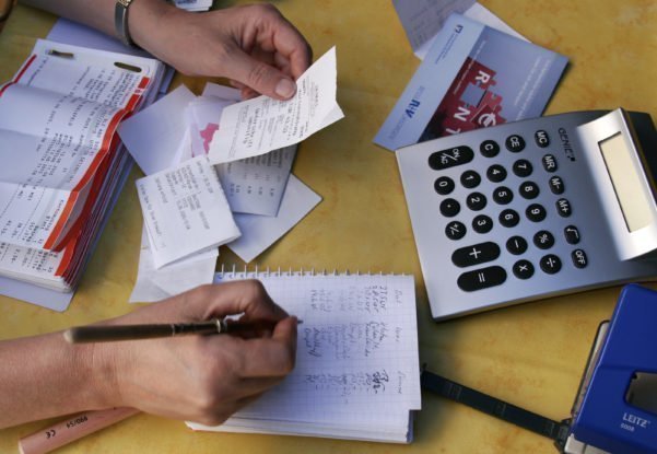 O que fazer com boletos e contas vencidas? Contas vencidas
