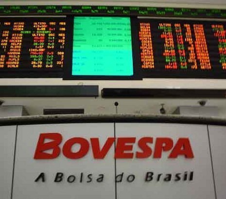 Devo comprar ações