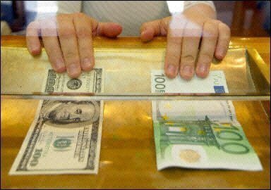 Euros e dólares em investimentos no exterior com mais tranquilidade