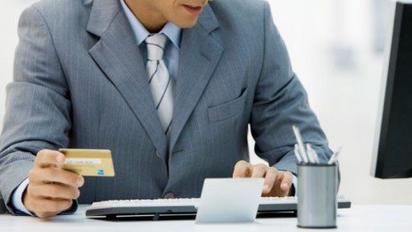 Cuidados com os seguros de cartões